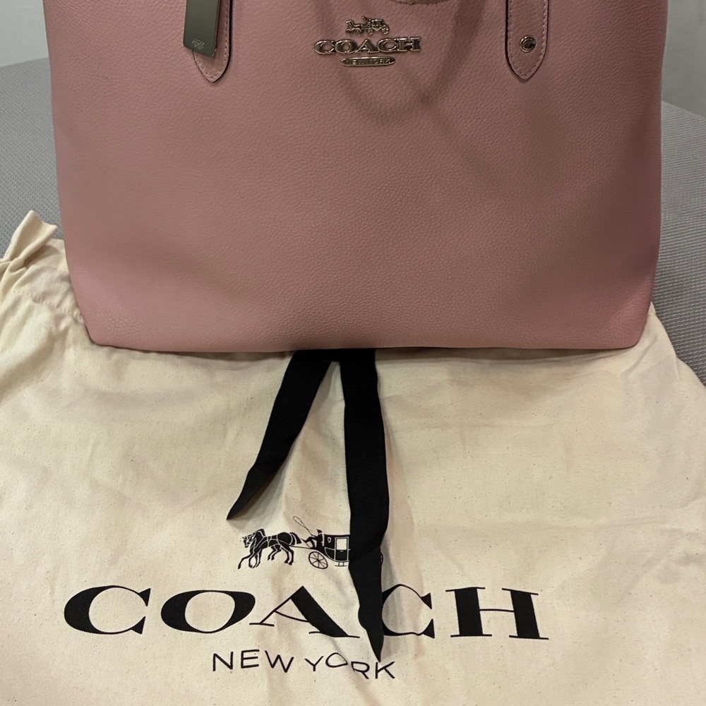 Coach Pink Women's tote Bag-preowned
